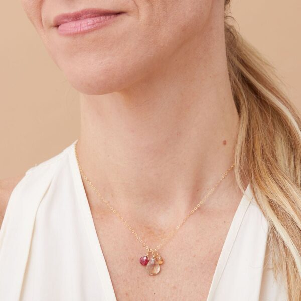 gold-pendant-with-3-gemstones.jpg gold-pendant-with-3-gemstones.jpg