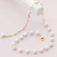 pearl-chain-necklacenecklaces-950033.jpg